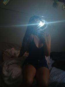 603332602: Chica busca chico en Sevilla