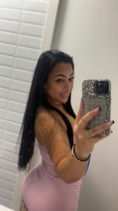 647014667: Chica busca chico en Granada