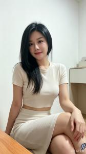 677005696: Chica busca chico en Valencia