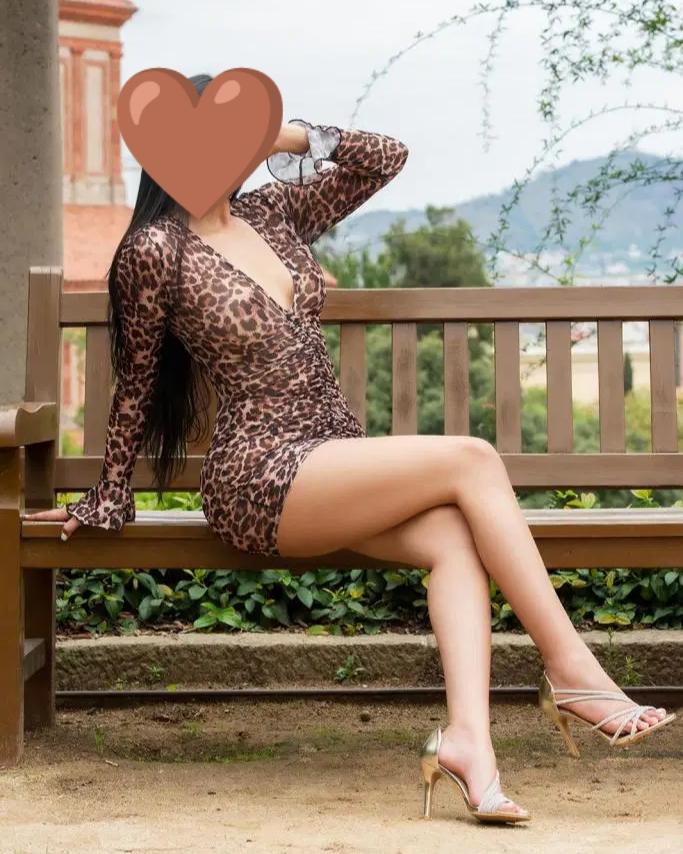 Chica busca chico en Cádiz: 