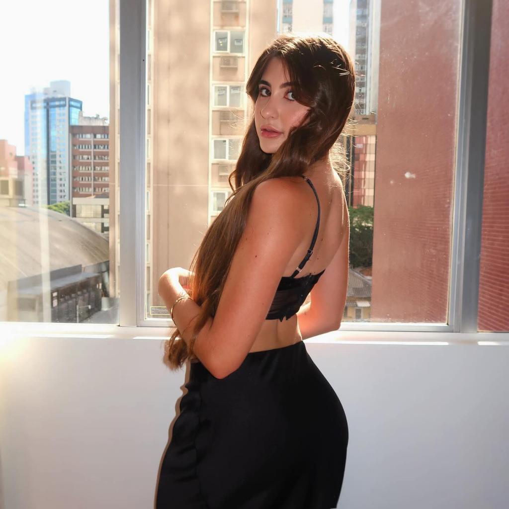 Chica busca chico en Alicante: 