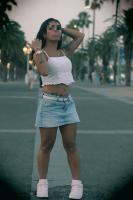 647535150: Chica busca chico en Barcelona