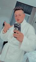 673262087: Chico busca chica en Madrid