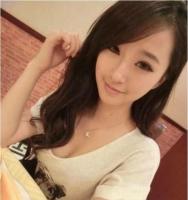 698636079: Chica busca chico en Barcelona