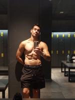 660269852: Chico busca chica en Barcelona