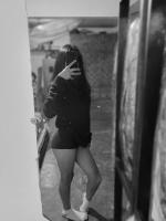 633691368: Chica busca chico en Sevilla