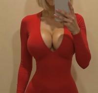 692439075: Chica busca chico en Barcelona