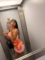 691395822: Chica busca chico en Barcelona