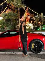 610725648: Chica busca chico en Ibiza