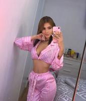 695252165: Chica busca chico en Gerona