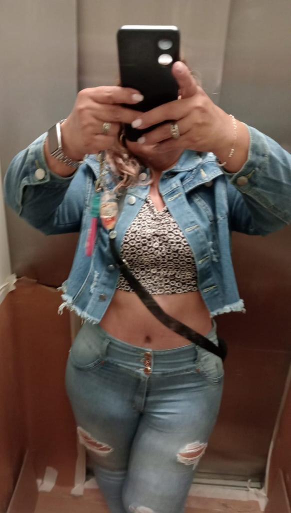 642279211: Chica busca chico en Lugo