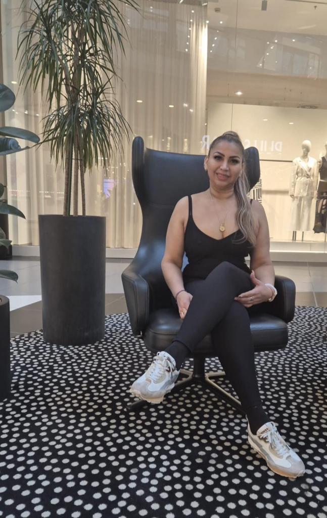 641884798: Chica busca chico en Guipúzcoa