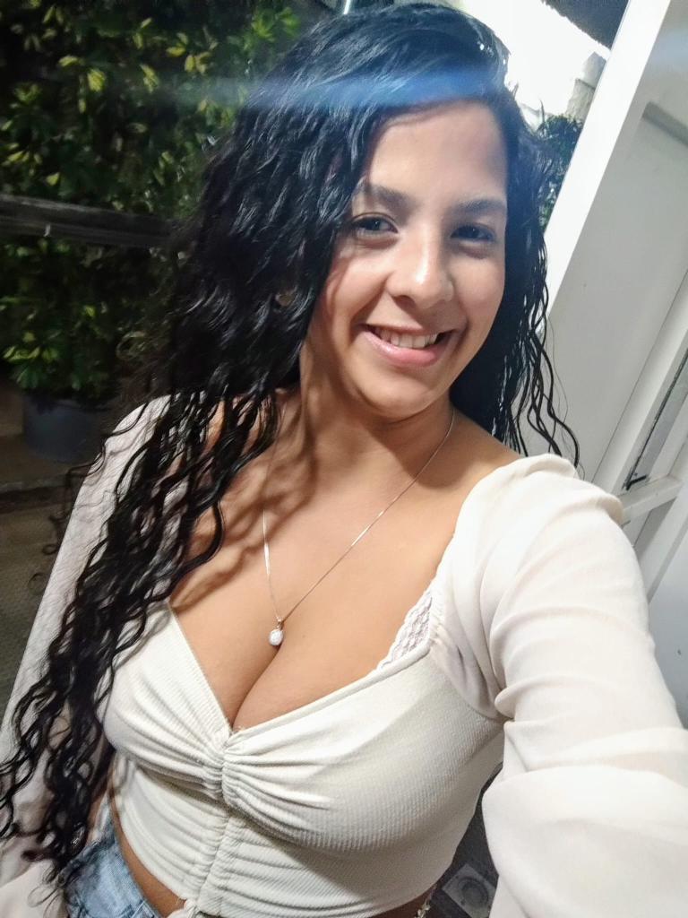 Chica busca chico en La Rioja: 