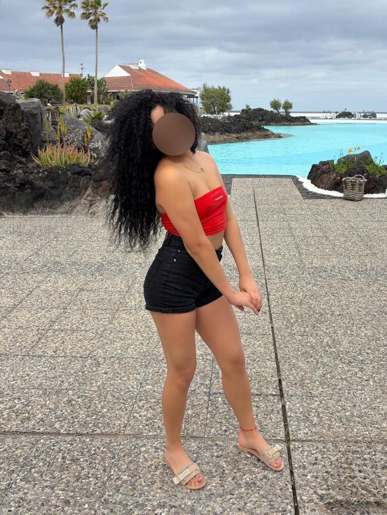 Chica busca chico en Tenerife: 