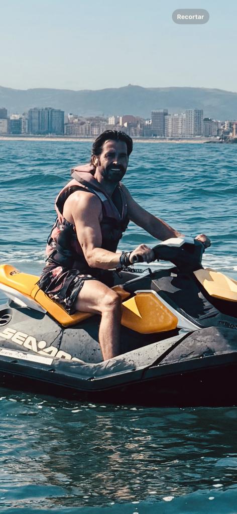 654637400: Chico busca chica en Madrid