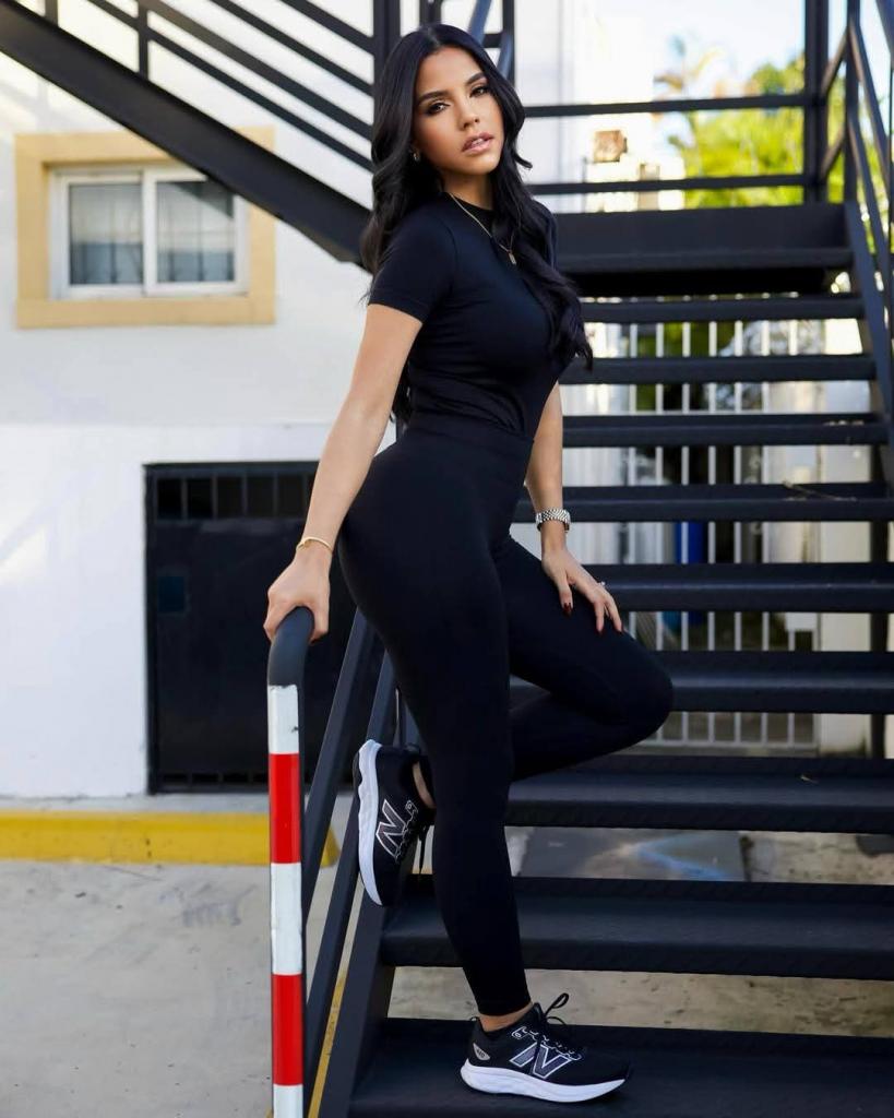 623425443: Chica busca chico en Jaén