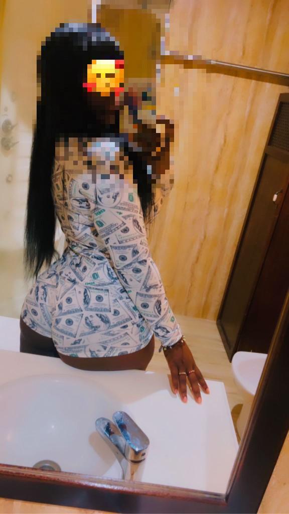 Chica busca chico en Jaén: 