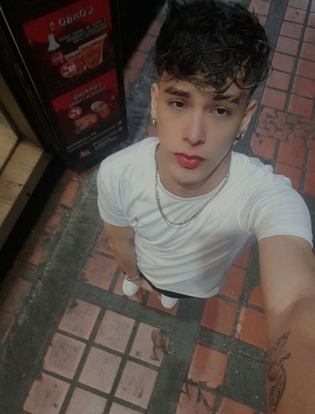 Chico busca chica en Alicante: 