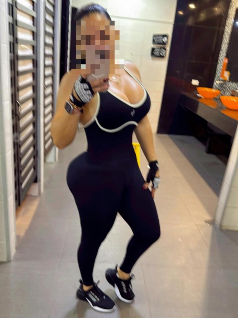 Chica busca chico en Sevilla: 