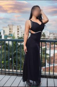 695531494: Chica busca chico en Gerona