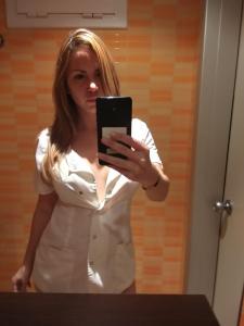 611994019: Chica busca chico en Barcelona