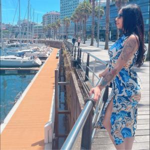 672829212: Transexual en La Coruña