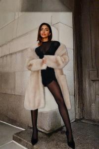 656787589: Chica busca chico en Málaga