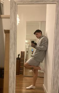 614836400: Chico busca chica en Barcelona