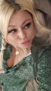 637828903: Chica busca chico en Barcelona