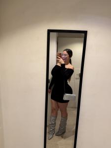 613540643: Chica busca chico en Madrid