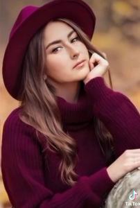 654685337: Chica busca chico en Granada