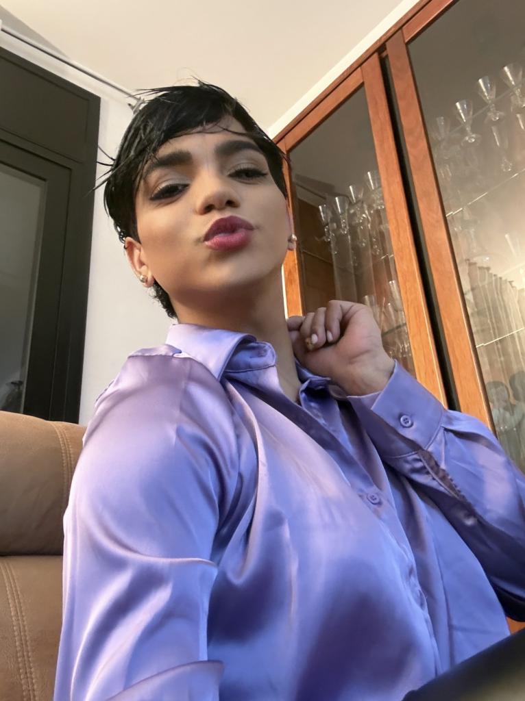 613599494: Transexual en Barcelona