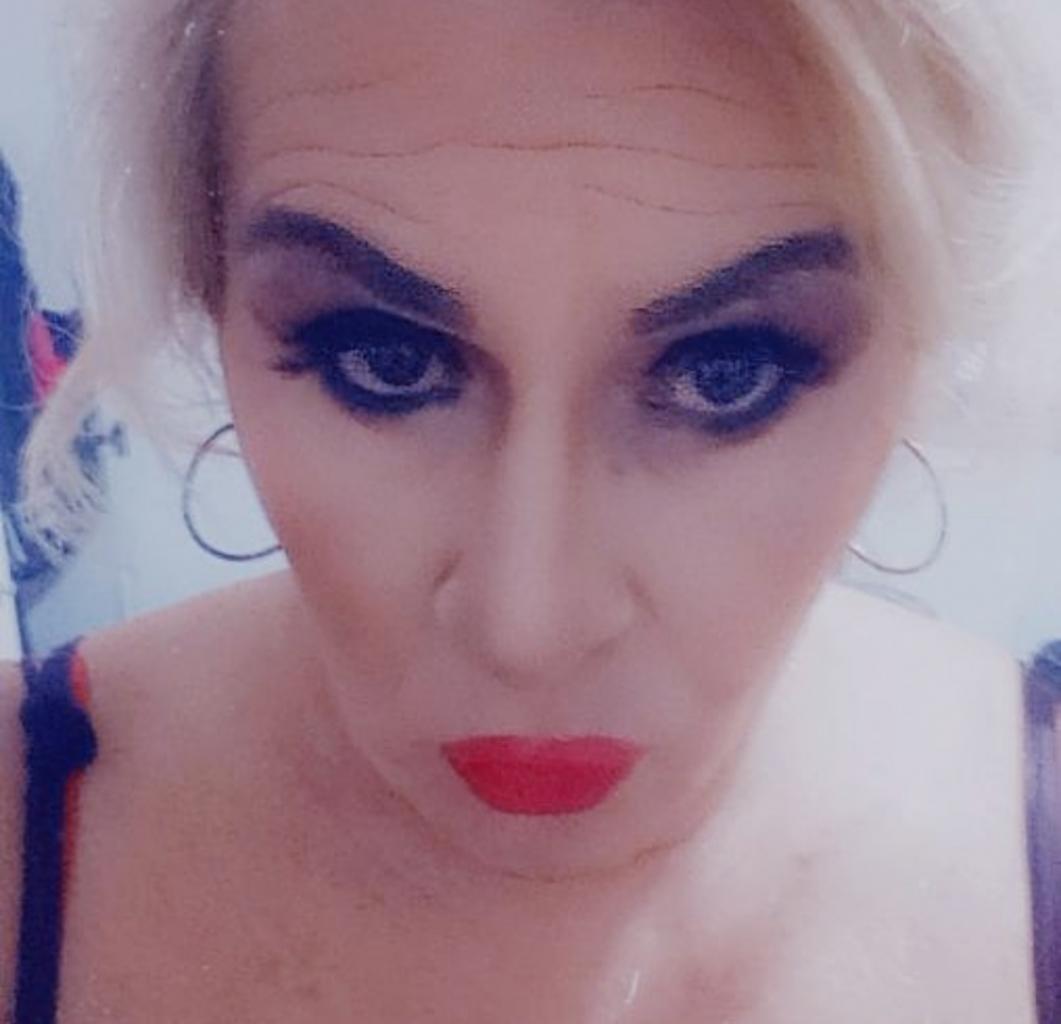 Chica busca chico en Murcia: 