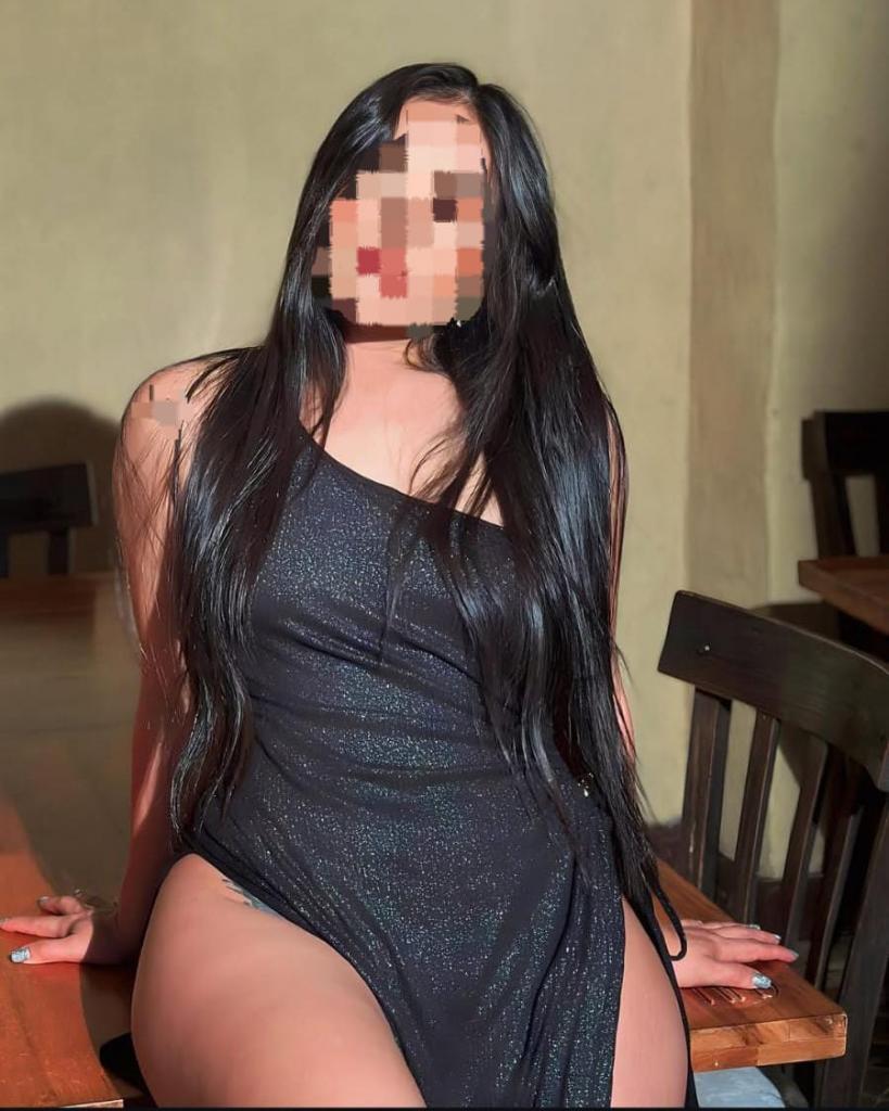 Chica busca chico en Cádiz: 