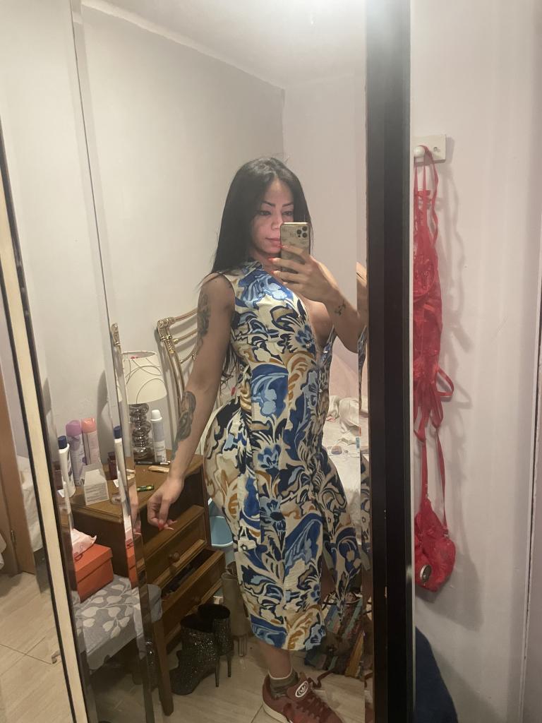 672829212: Transexual en La Coruña