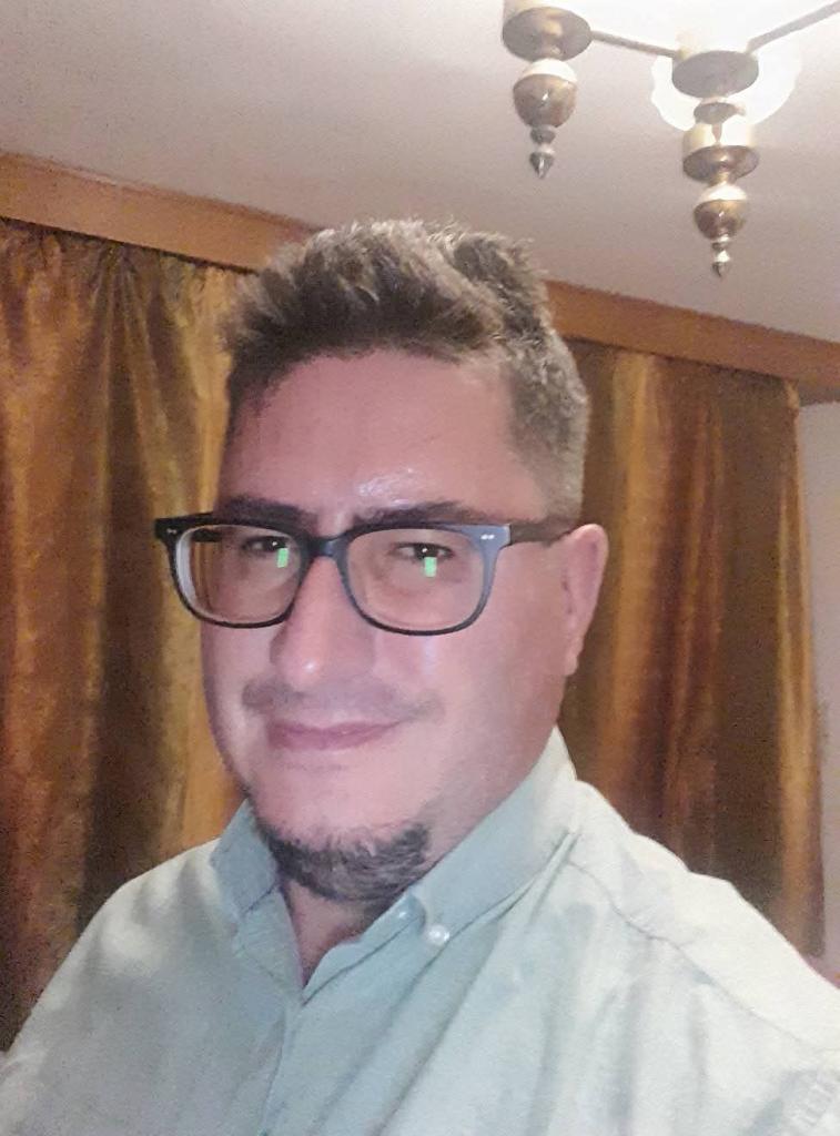 Chica busca chico en Tenerife: 