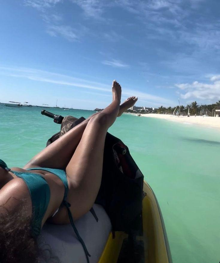 Chica busca chico en Tenerife: 