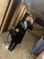 647315397: Chica busca chico en Madrid