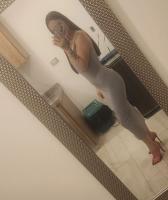 631178282: Chica busca chico en Lérida