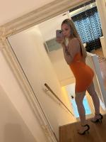 631178282: Chica busca chico en Lérida