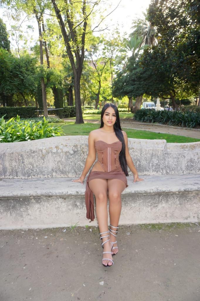 Chica busca chico en Castellón: 