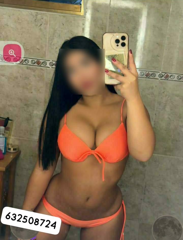 Chica busca chico en La Coruña: Chica busca chico