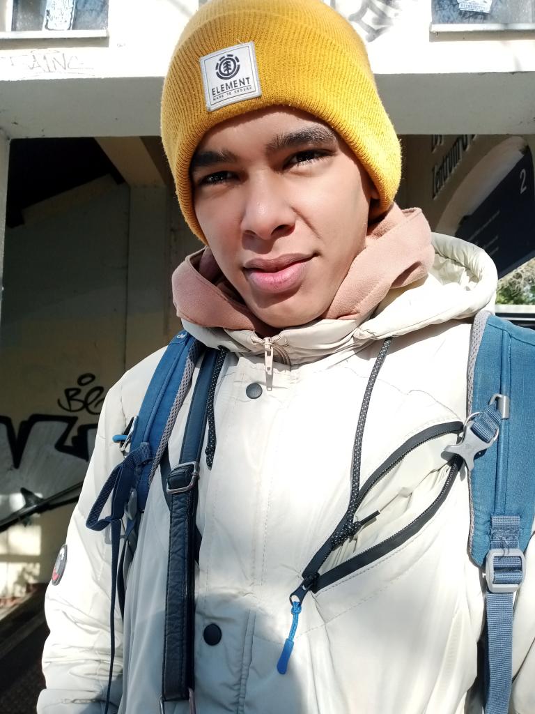 666757135: Chico busca chica en Toledo