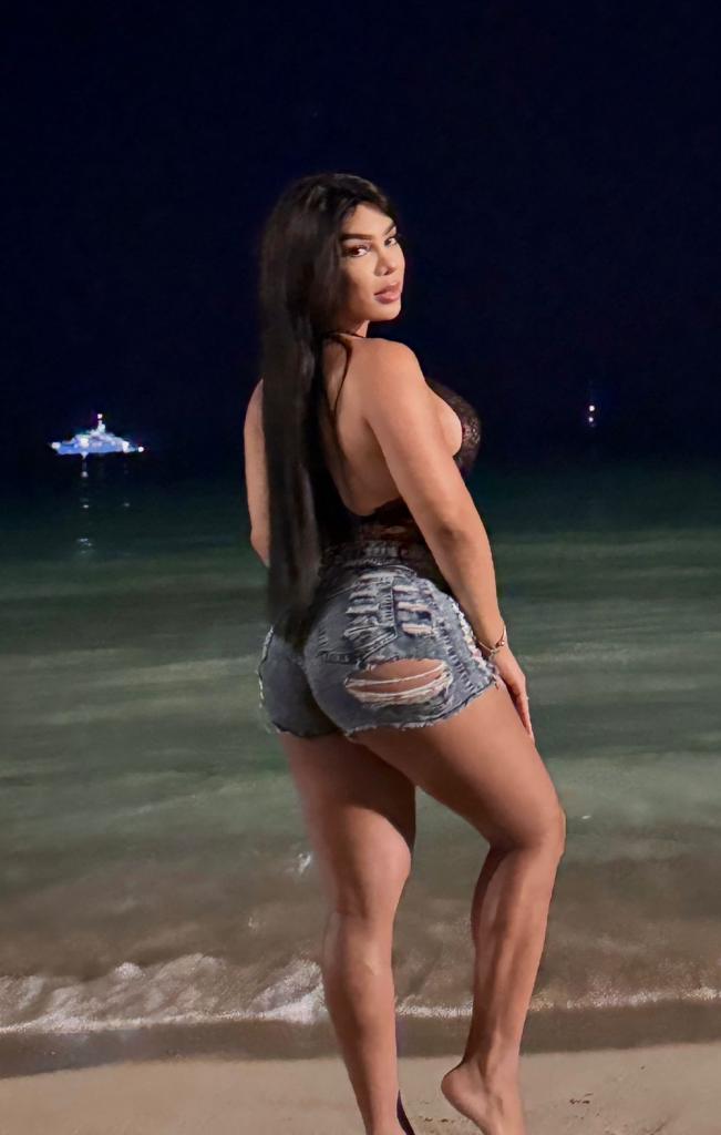 631254067: Travesti en Madrid