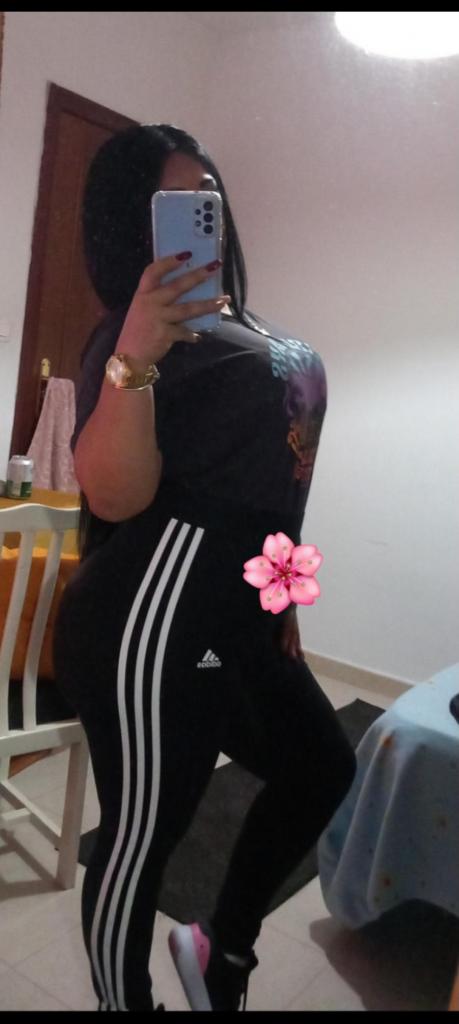 Chica busca chico en Granada: 