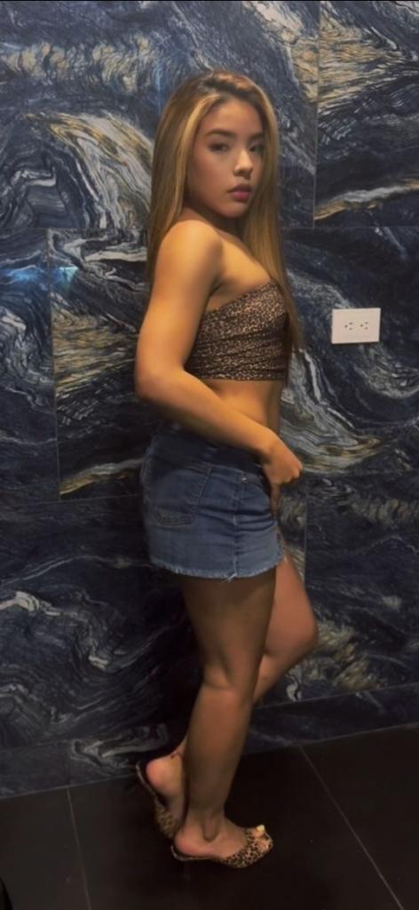 676463299: Chica busca chico en Pontevedra