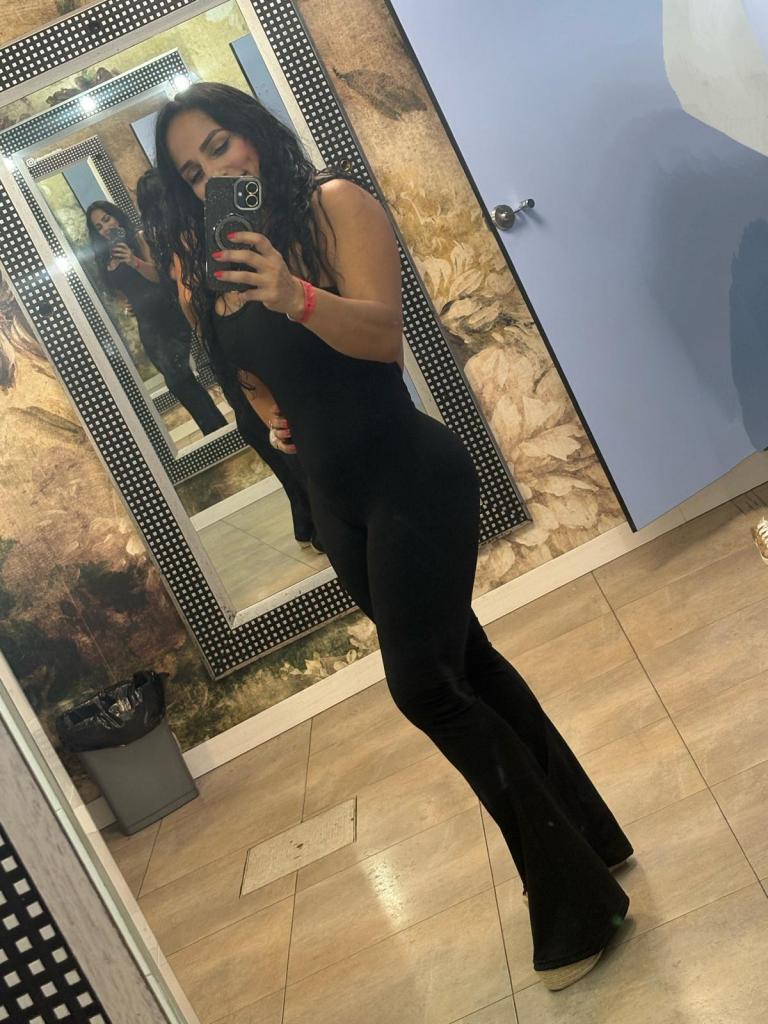 613825812: Chica busca chico en Valencia