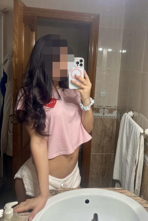 631101670: Chica busca chico en Ibiza