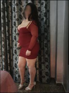 932466522: Chica busca chico en Barcelona