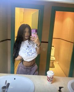 691860882: Chica busca chico en Madrid